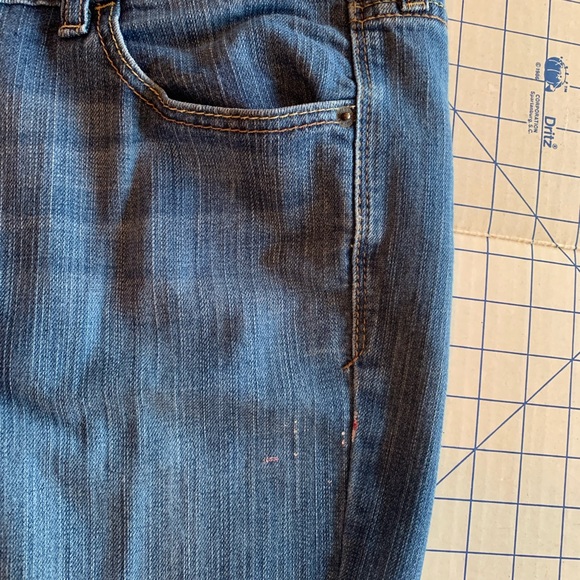 Women’s Plus size 18 Old Navy regular fit Diva blue jean long pants (P106) - Picture 3 of 6